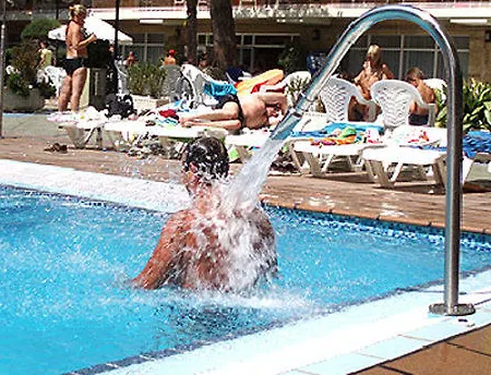 Oasis Park Otel Salou